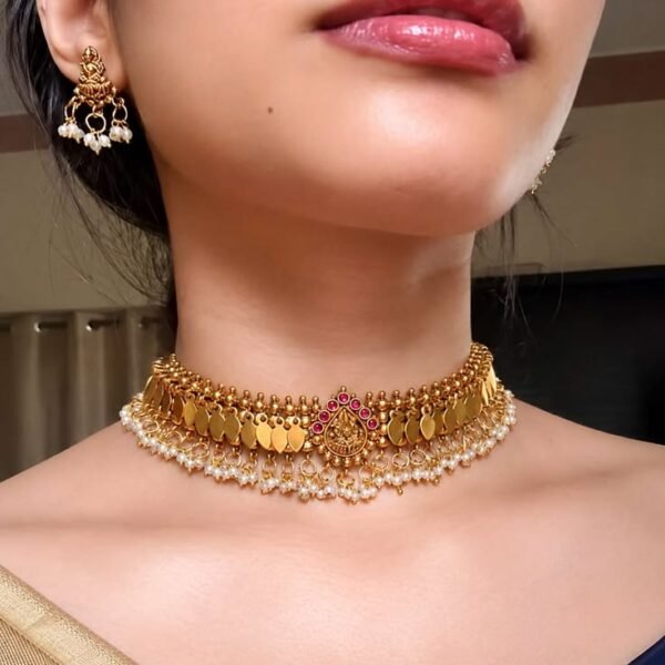 Antique Necklace Collection From 'Rafsi Jewels' • South India Jewels Ira Choker